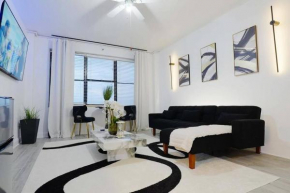 Luxury Skyrise Condo Downtown Jax